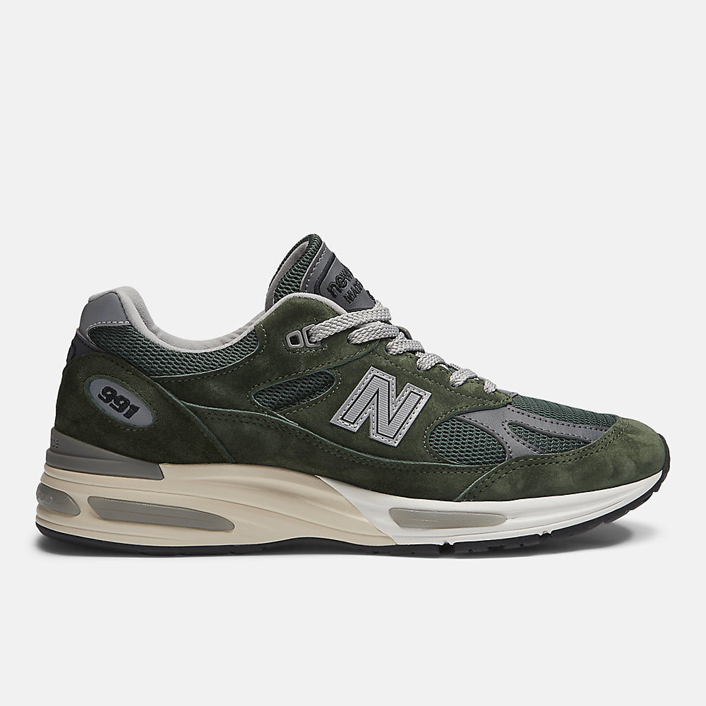 New Balance Made in UK 991v2 Shoes Kombu Green with Black Forest and Smoked Pearl